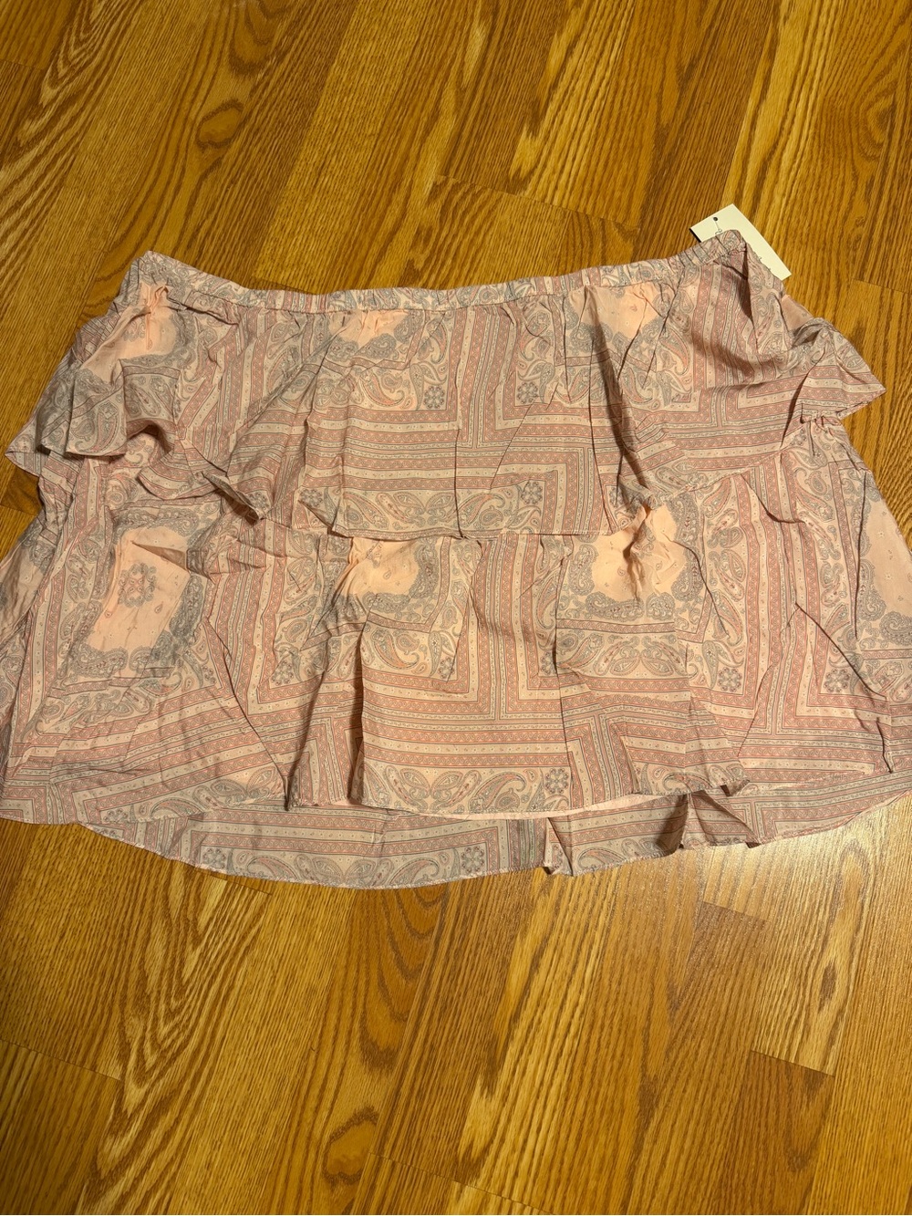 Universal Thread Ruffle
Pull On Mini Skirt | Plus Size - Picture 2 of 6